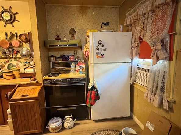 485 Highland Court, Upland CA 91786