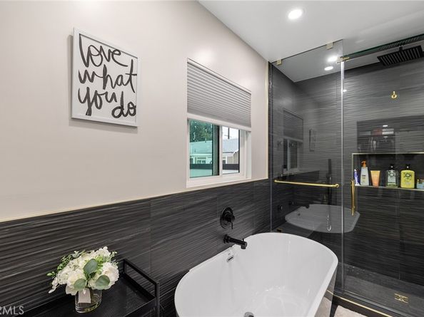 10635 Foothill Boulevard, Sylmar CA 91342