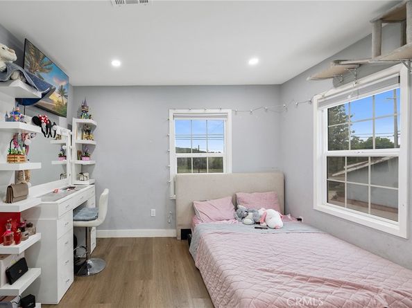 10635 Foothill Boulevard, Sylmar CA 91342