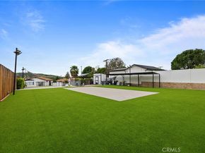 10635 Foothill Boulevard, Sylmar CA 91342