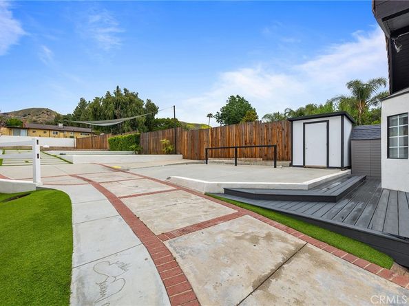 10635 Foothill Boulevard, Sylmar CA 91342