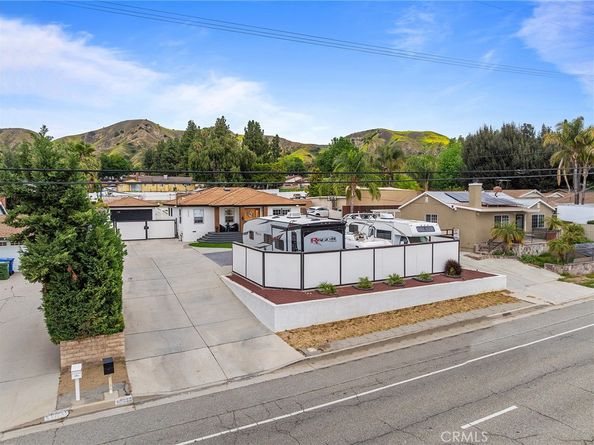 10635 Foothill Boulevard, Sylmar CA 91342