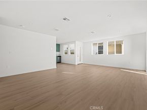 731 E 41st Place, Los Angeles CA 90011