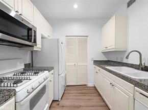 3131 Watermarke Place, Irvine CA 92612