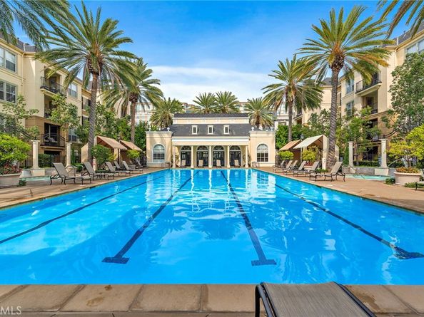 3131 Watermarke Place, Irvine CA 92612