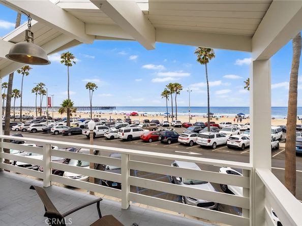 2212 W Oceanfront, Newport Beach CA 92663