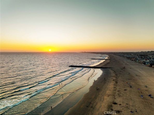 2212 W Oceanfront, Newport Beach CA 92663