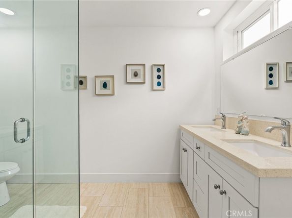 2212 W Oceanfront, Newport Beach CA 92663