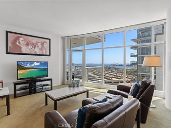 400 W Ocean Boulevard
