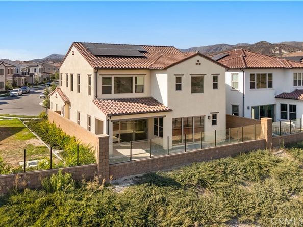 100 Mossvine, Irvine CA 92618