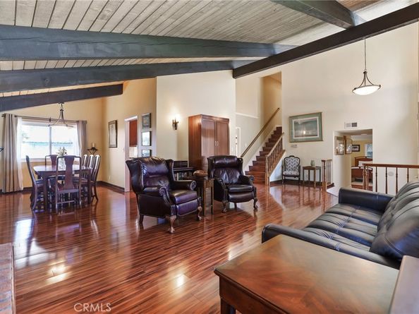 2761 Sandpiper Drive, Costa Mesa CA 92626