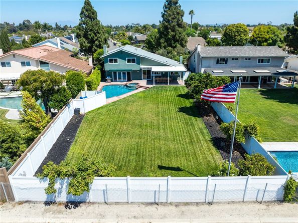2761 Sandpiper Drive, Costa Mesa CA 92626