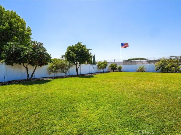 2761 Sandpiper Drive, Costa Mesa CA 92626