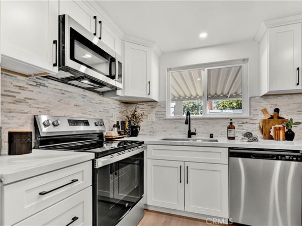 11611 Rosemary Avenue, Fountain Valley CA 92708
