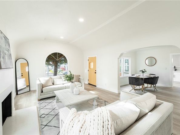 1818 W 79th Street, Los Angeles CA 90047