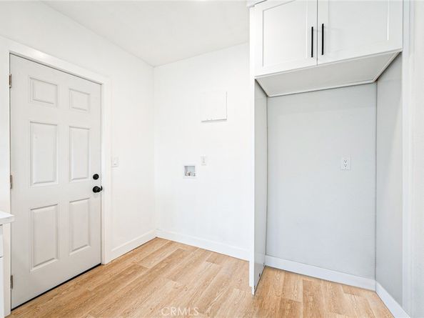 1818 W 79th Street, Los Angeles CA 90047