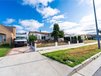1818 W 79th Street