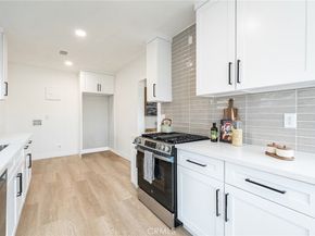 1818 W 79th Street, Los Angeles CA 90047