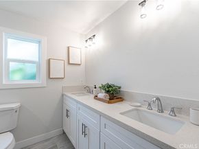 1818 W 79th Street, Los Angeles CA 90047