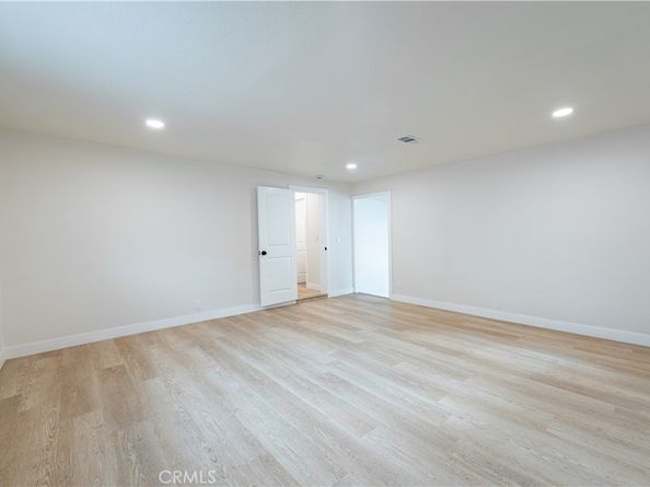 1818 W 79th Street, Los Angeles CA 90047