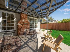 2511 Nipomo Avenue, Long Beach CA 90815