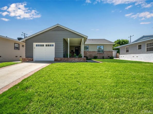 2511 Nipomo Avenue, Long Beach CA 90815