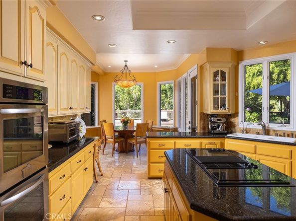 25281 Derbyhill Drive, Laguna Hills CA 92653