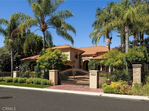 25281 Derbyhill Drive, Laguna Hills CA 92653
