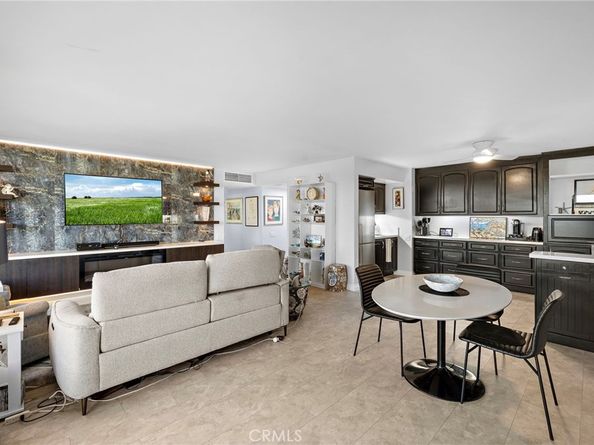 24055 Paseo Del Lago 1402, Laguna Woods CA 92637