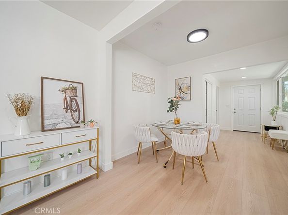 3211 W Jeffries Avenue, Burbank CA 91505