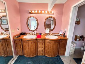 2021 Kristi Lane, Santa Ana CA 92701