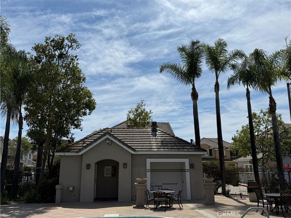 12 Poppyfield Lane, Rancho Santa Margarita CA 92688