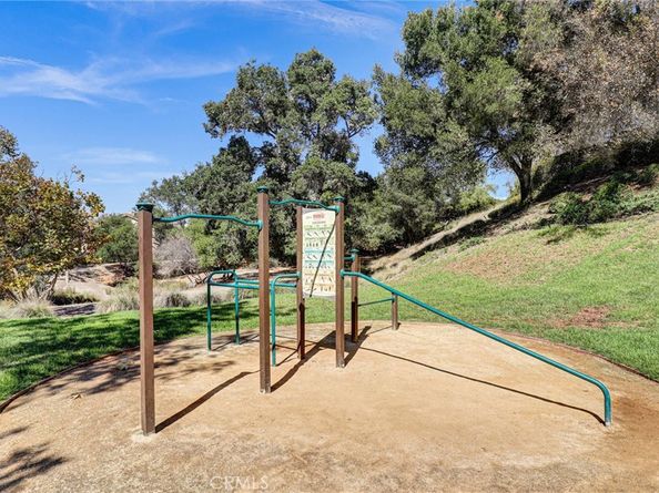 12 Poppyfield Lane, Rancho Santa Margarita CA 92688