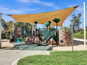 12 Poppyfield Lane, Rancho Santa Margarita CA 92688