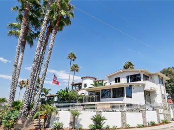 1310 N Avenida De La Estrella