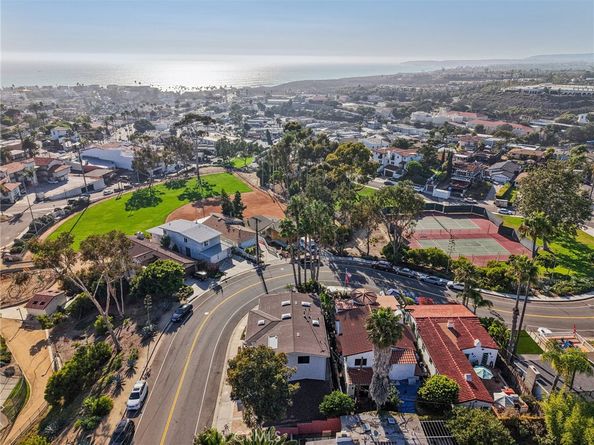 1310 N Avenida De La Estrella, San Clemente CA 92672