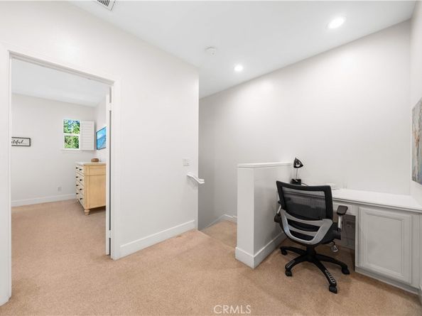 120 Jadestone, Irvine CA 92603