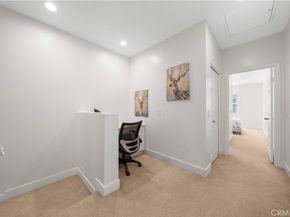 120 Jadestone, Irvine CA 92603