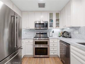 120 Jadestone, Irvine CA 92603