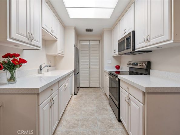 2267 Via Puerta D, Laguna Woods CA 92637