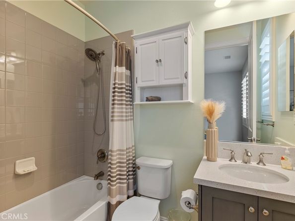 46 Dogwood, Lake Forest CA 92630