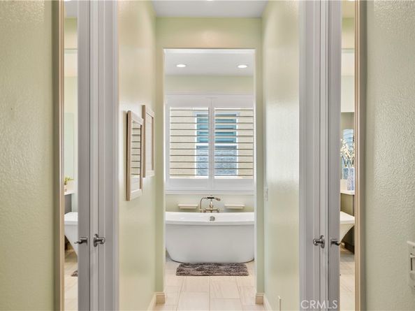 46 Dogwood, Lake Forest CA 92630