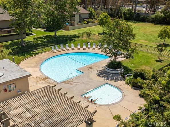 20 Marigold 15, Irvine CA 92614