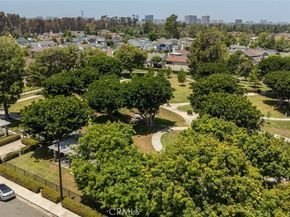 20 Marigold 15, Irvine CA 92614