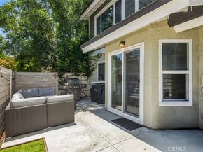 20 Marigold 15, Irvine CA 92614