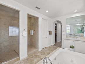 19 Dennis Lane, Ladera Ranch CA 92694