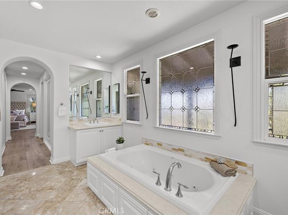 19 Dennis Lane, Ladera Ranch CA 92694