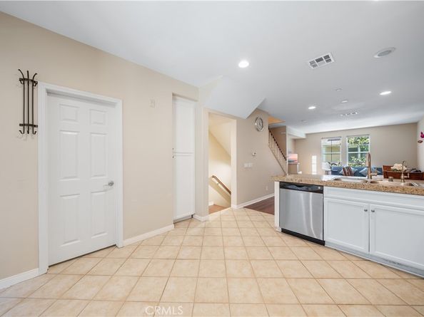 414 Silk Tree, Irvine CA 92606