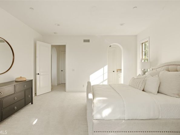 3 Kent Court, Ladera Ranch CA 92694