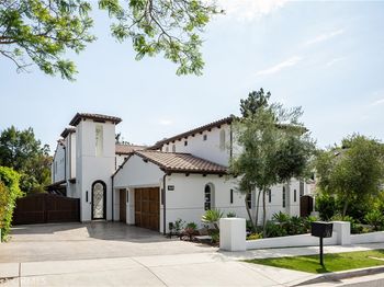 375 Santa Isabel Avenue